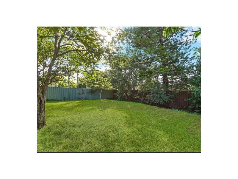 8 Canyon Road, Baulkham Hills NSW 2153