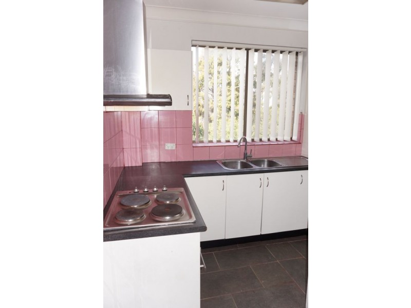 13/2-4 Tiara Place, Granville NSW 2142