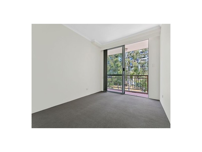 18/346 Church Street, Parramatta NSW 2150