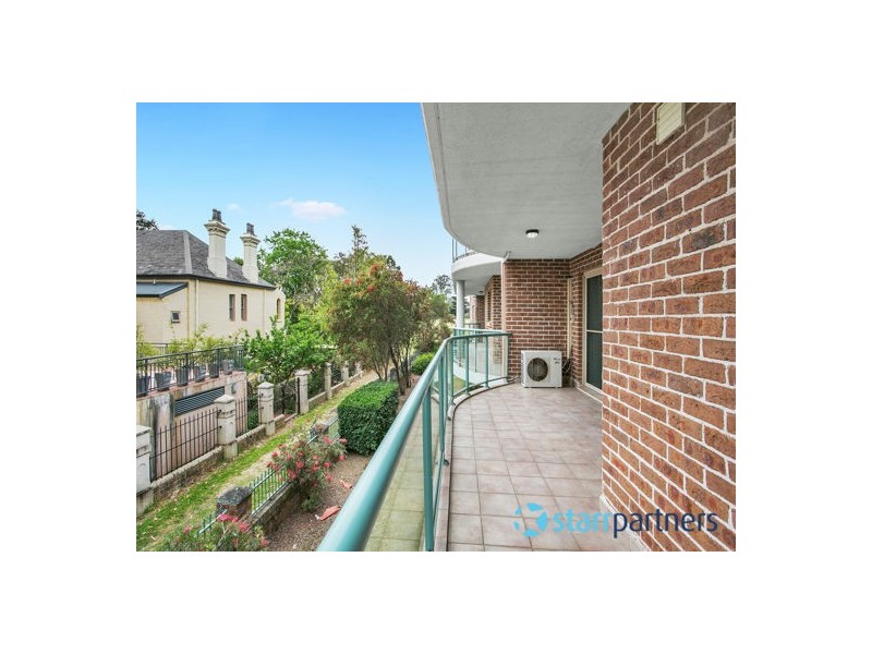 4/27-28 Parkside Lane, Westmead NSW 2145