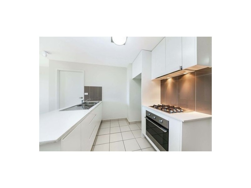 101/120 James Ruse Dr, Rosehill NSW 2142