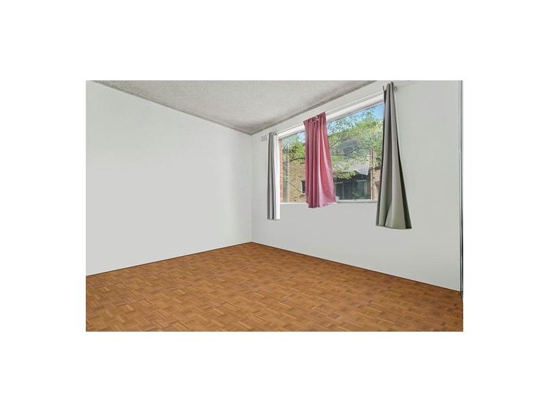 3/141 Good Street, Rosehill NSW 2142