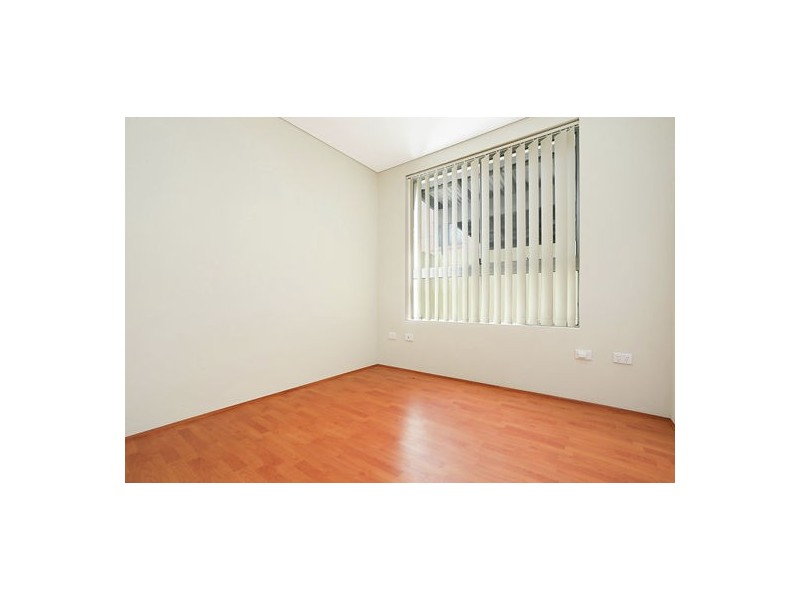 2/36 Gladstone Street, North Parramatta NSW 2151