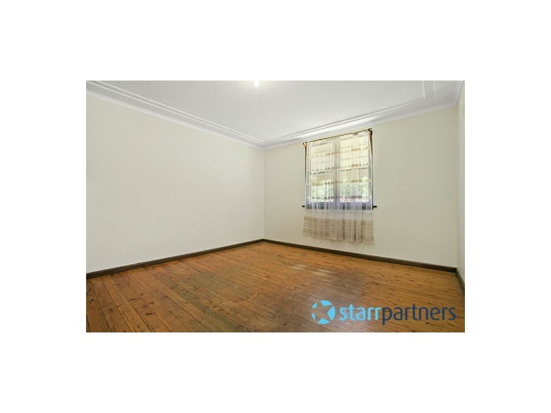 10 Caprera Road, Northmead NSW 2152