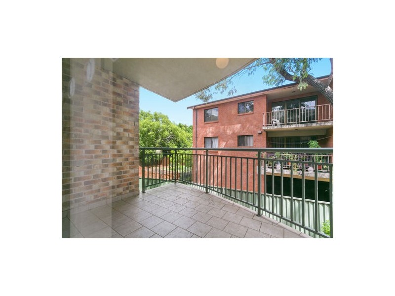 2/38-40 Meehan Street, Granville NSW 2142