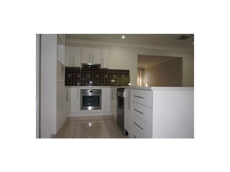 52 Lilydale Drive, Woodcroft NSW 2767