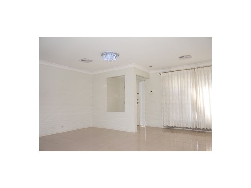 52 Lilydale Drive, Woodcroft NSW 2767