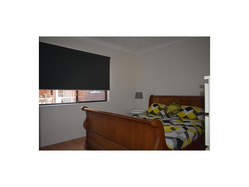 2/27 Park Avenue, Westmead NSW 2145