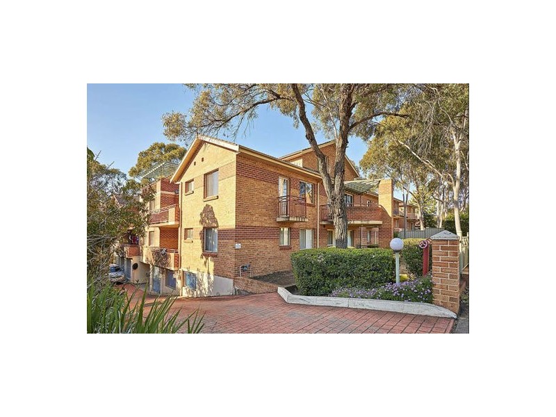 1/180 Station Street, Wentworthville NSW 2145