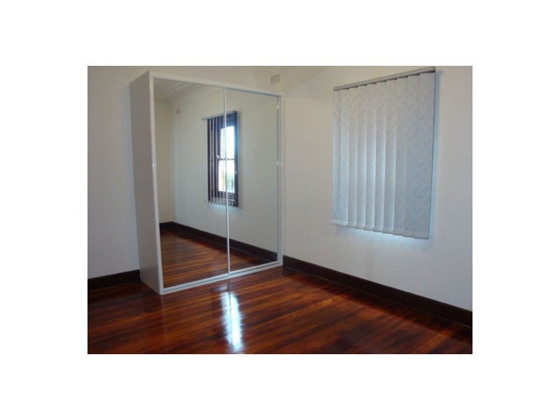 148 Windsor Road, Northmead NSW 2152