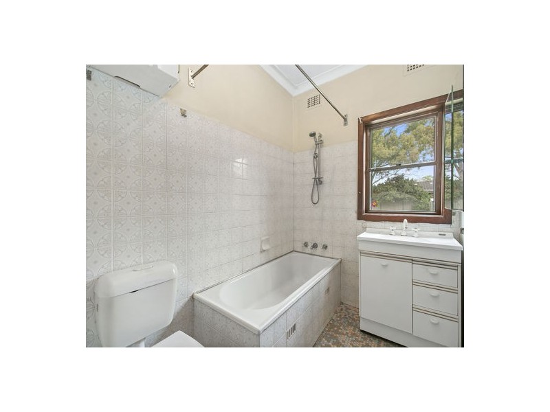 36 Gilba Road, Pendle Hill NSW 2145