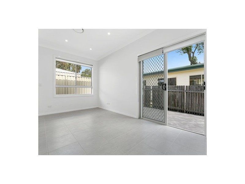 19A Moxhams Road, Northmead NSW 2152