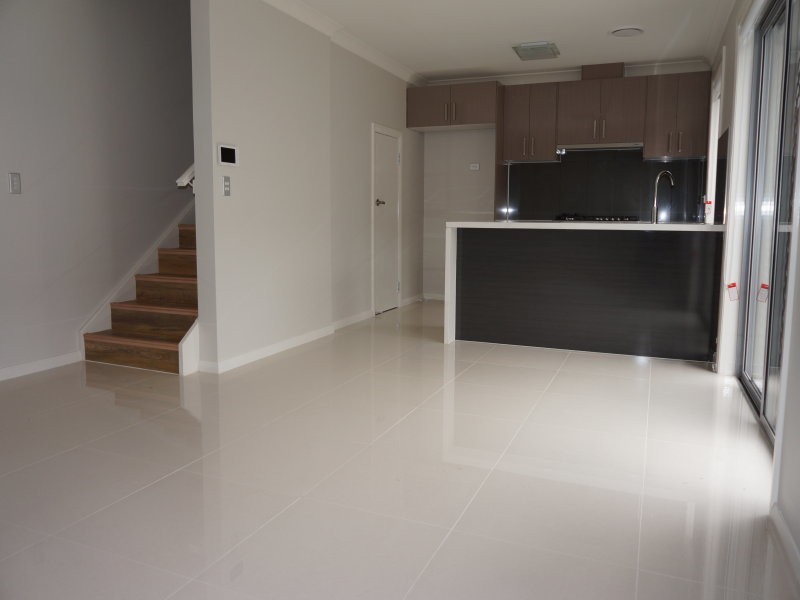 1/1 Hemanta Glade, Woodcroft NSW 2767