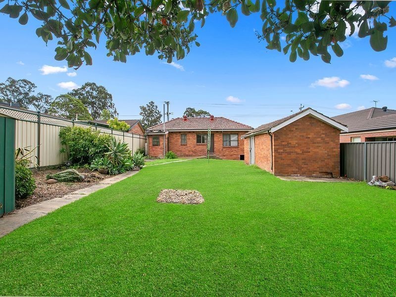 36 Gilba Road, Pendle Hill NSW 2145