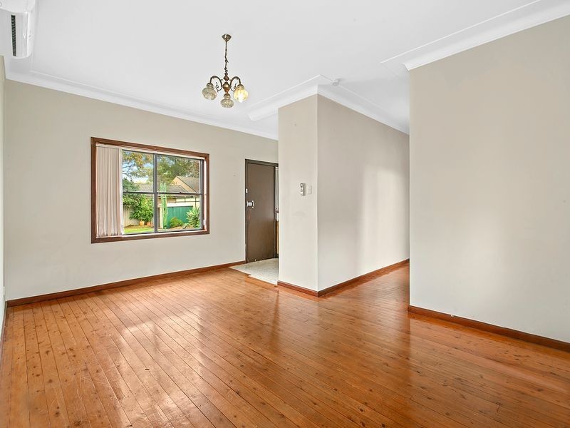 36 Gilba Road, Pendle Hill NSW 2145