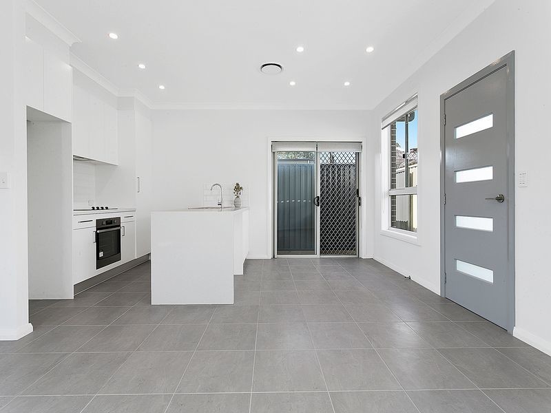 19A Moxhams Road, Northmead NSW 2152