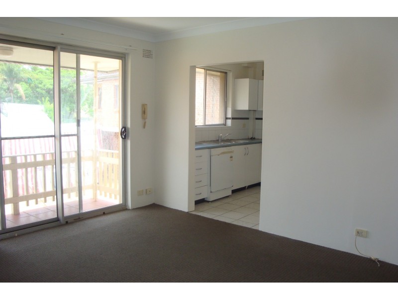 8/12-14 Denison Street East, Parramatta NSW 2150
