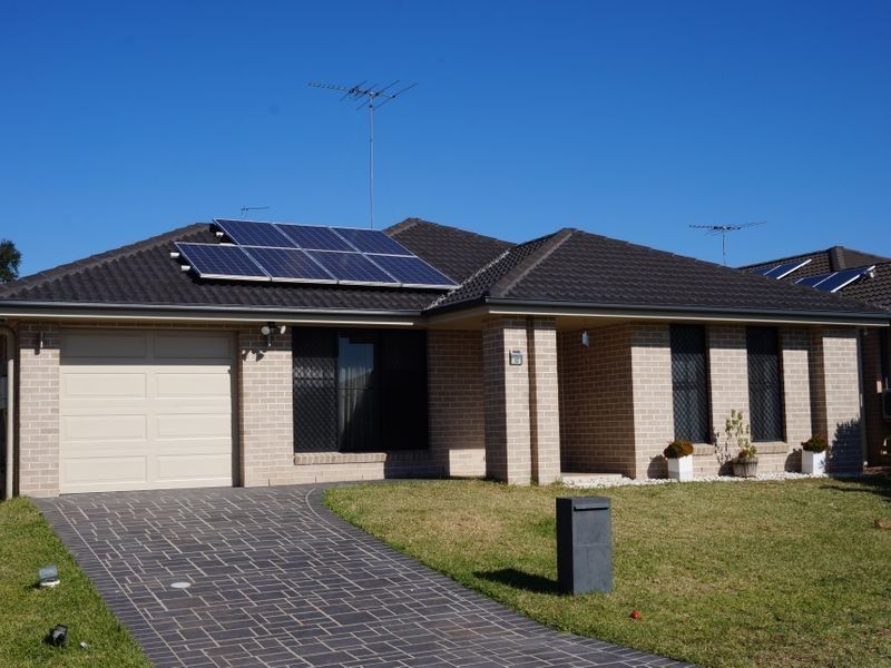 52 Lilydale Drive, Woodcroft NSW 2767