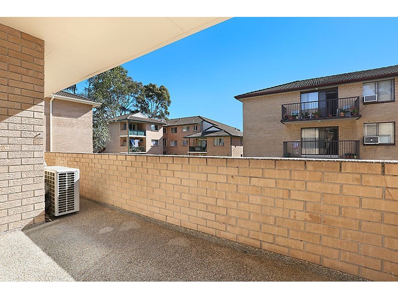 1/32 Allen Street, Harris Park NSW 2150