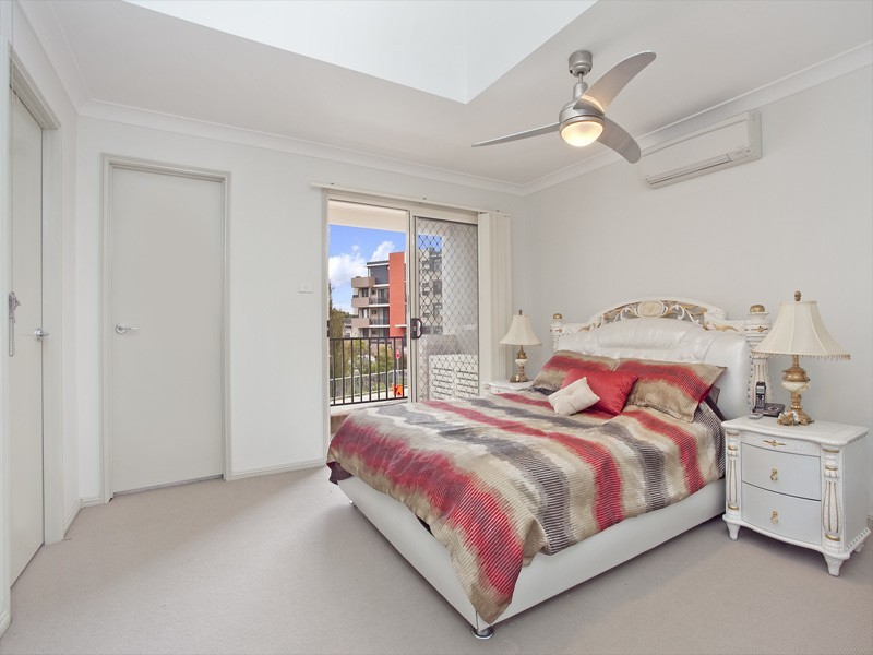 61 Brickworks Drive, Holroyd NSW 2142