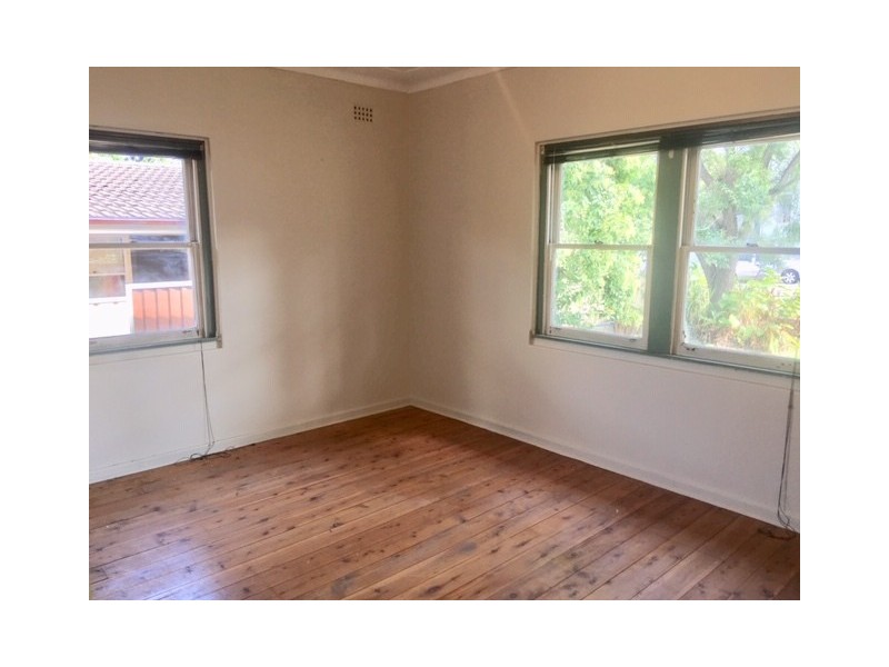 19 Peggy Street, Mays Hill NSW 2145