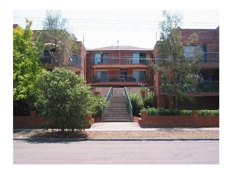 4/36-38 Birmingham Street, Merrylands NSW 2160