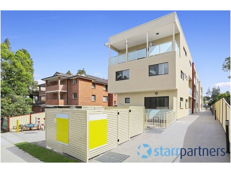 4/8 Wigram Street, Harris Park NSW 2150
