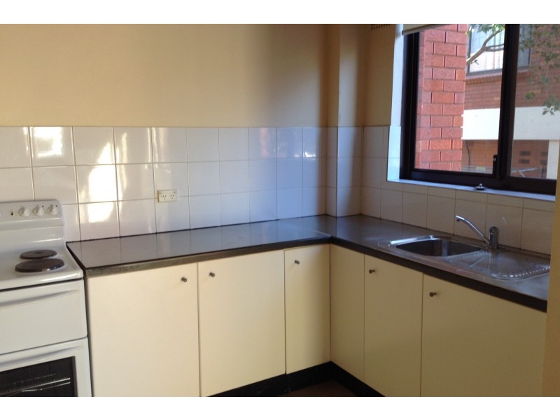 6/6A Bank Street, Meadowbank NSW 2114