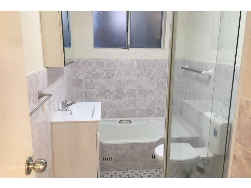 1/42 Wigram Street, Harris Park NSW 2150