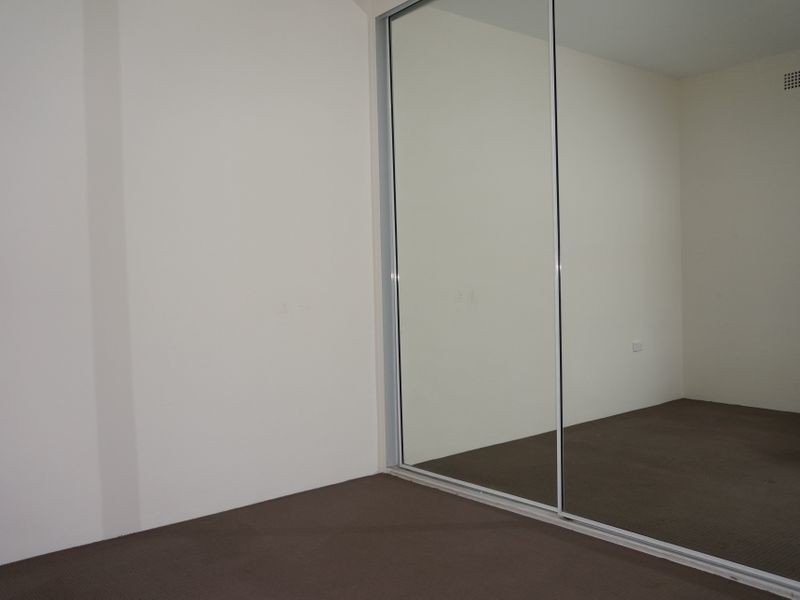 1/42 Wigram Street, Harris Park NSW 2150