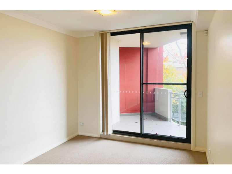 13/163-171 Hawkesbury Road, Westmead NSW 2145