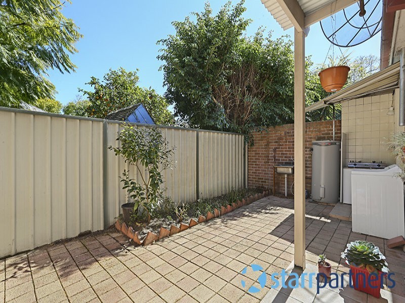 2/62 Hassall Street, Parramatta NSW 2150