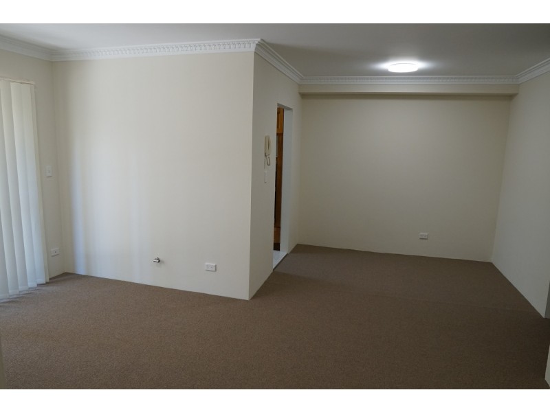 9/9-11 Priddle Street, Westmead NSW 2145