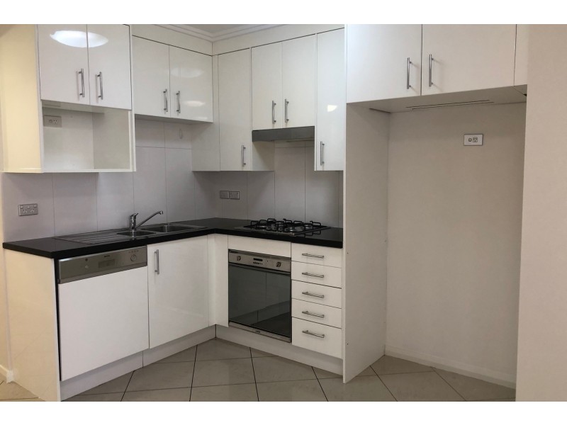 162/13-15 Hassall Street, Parramatta NSW 2150