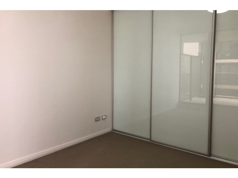 162/13-15 Hassall Street, Parramatta NSW 2150