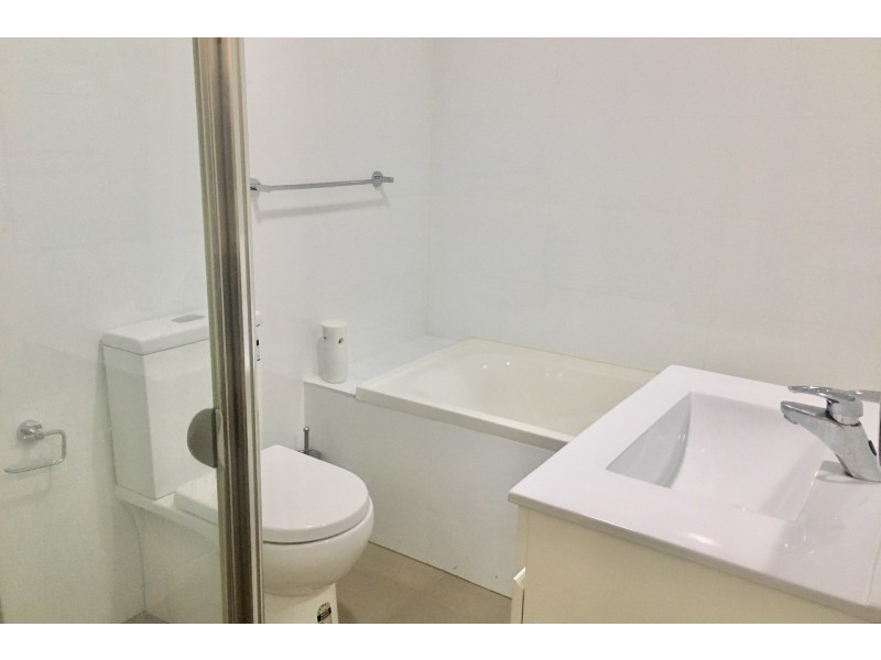 74/75 Windsor Road, Northmead NSW 2152