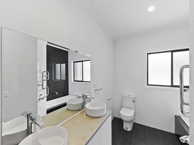 1/22D Cowells Lane, Ermington NSW 2115