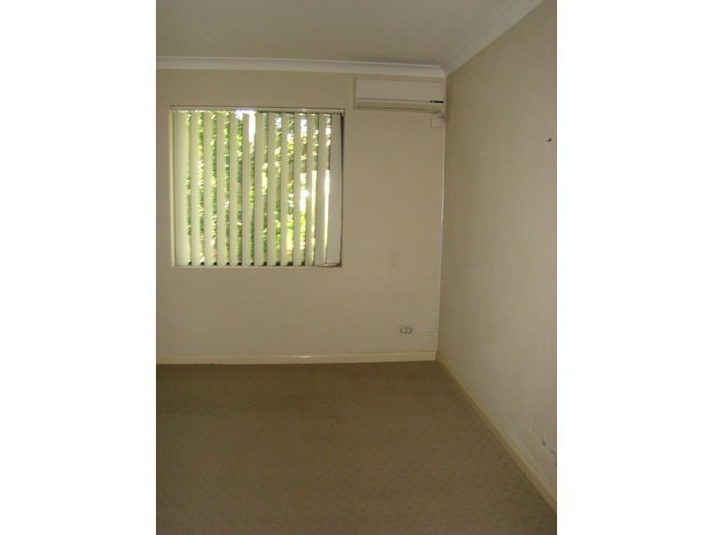 17/30-34 Lydbrook Street, Westmead NSW 2145