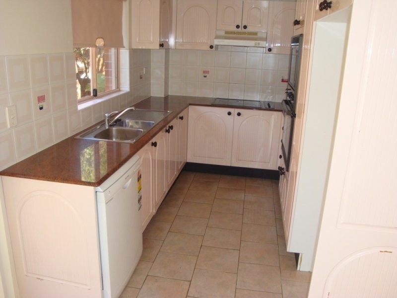 1/3 Railway Parade, Westmead NSW 2145