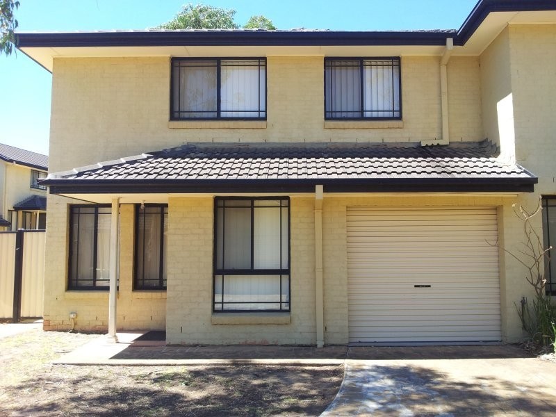 18/4 Nolan Place, Seven Hills NSW 2147