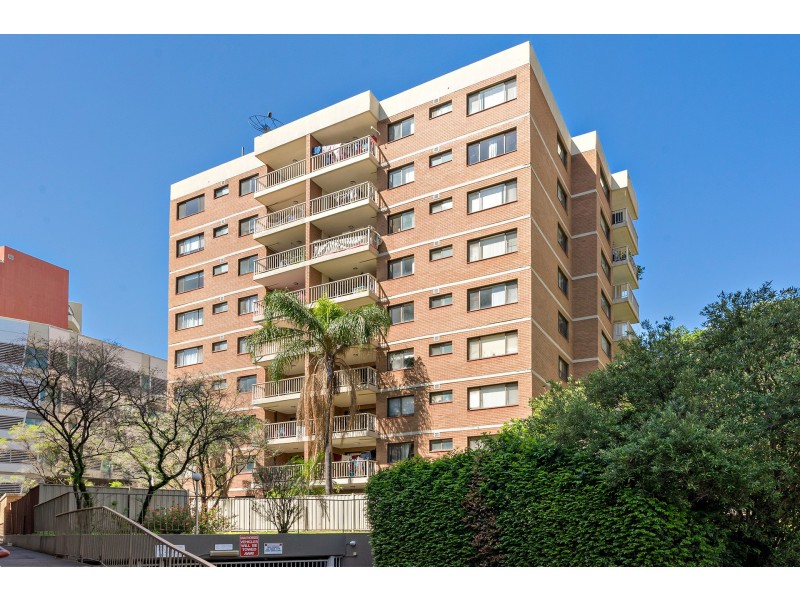 21/2 Charles Street, Parramatta NSW 2150