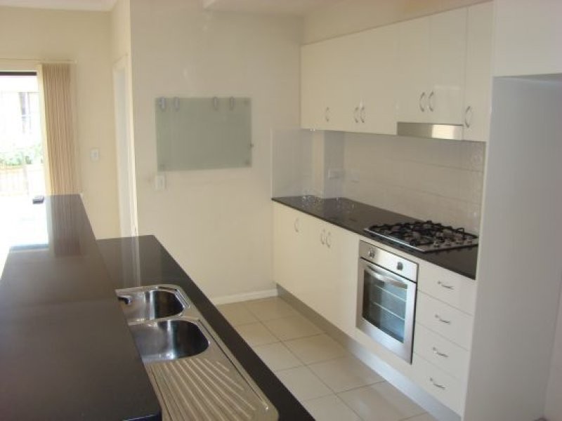 8/8-16 Virginia Street, Rosehill NSW 2142