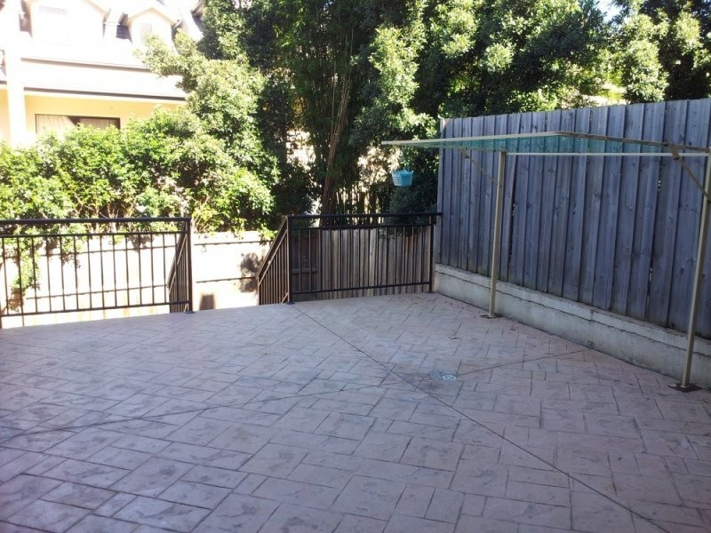 8/8-16 Virginia Street, Rosehill NSW 2142