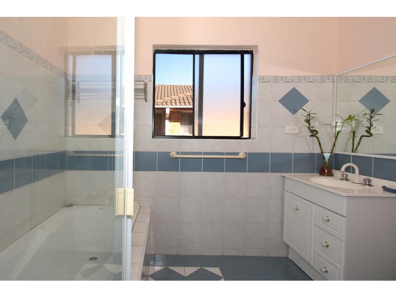 3/28 Harris Street, Harris Park NSW 2150