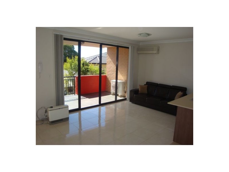 11/3-5 Talbot Road, Guildford NSW 2161