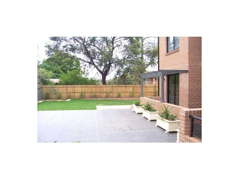 11/3-5 Talbot Road, Guildford NSW 2161