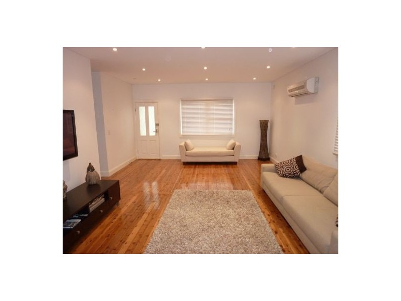 133 Binalong Road, Old Toongabbie NSW 2146