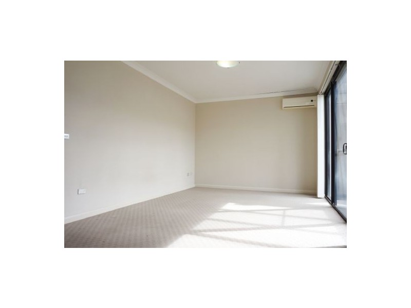 11/30-34 Lydbrook Street, Westmead NSW 2145