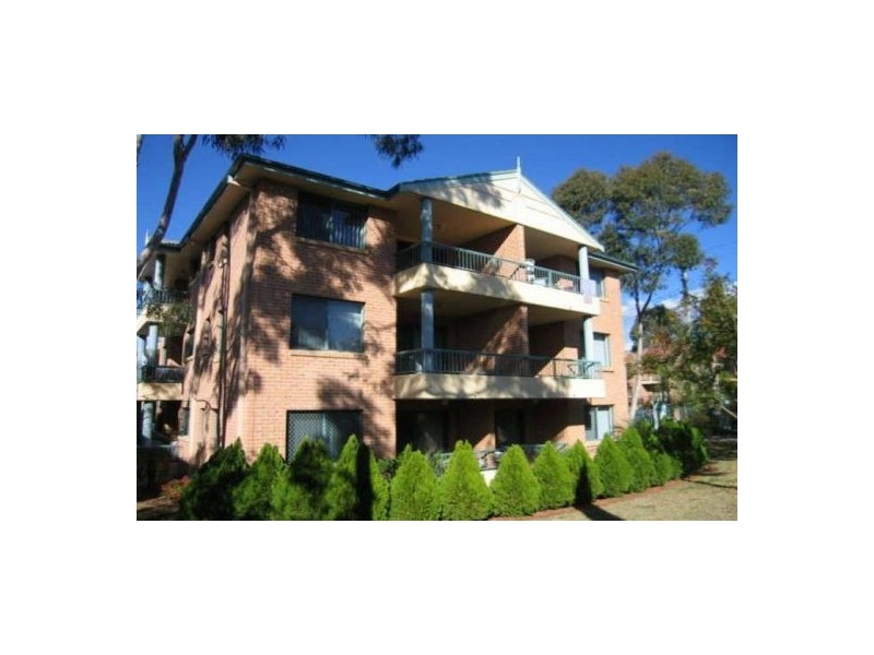 15/13-17 Bailey Street, Westmead NSW 2145