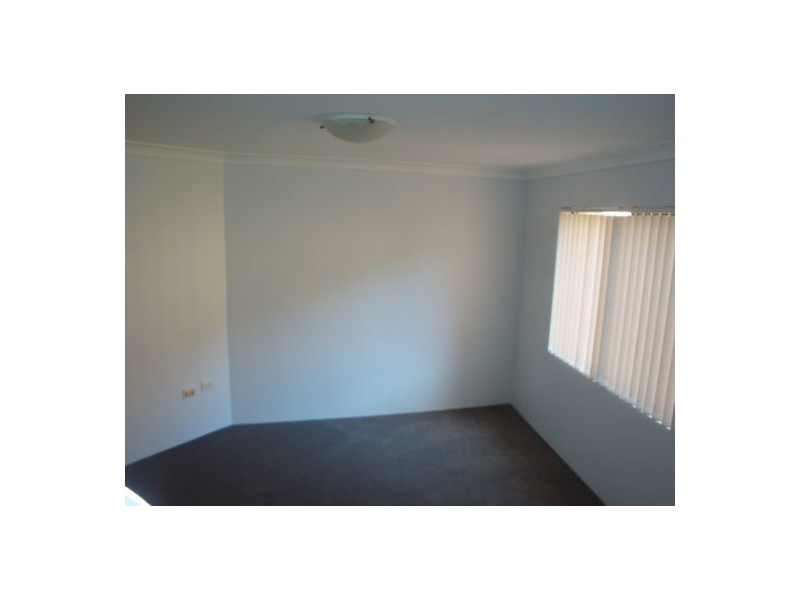 15/13-17 Bailey Street, Westmead NSW 2145